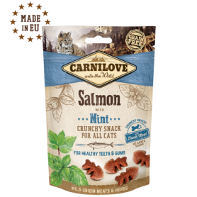 CARNILOVE FELINE CRUNCHY SNACK SALMON MENTA CAJA 10X50GR
